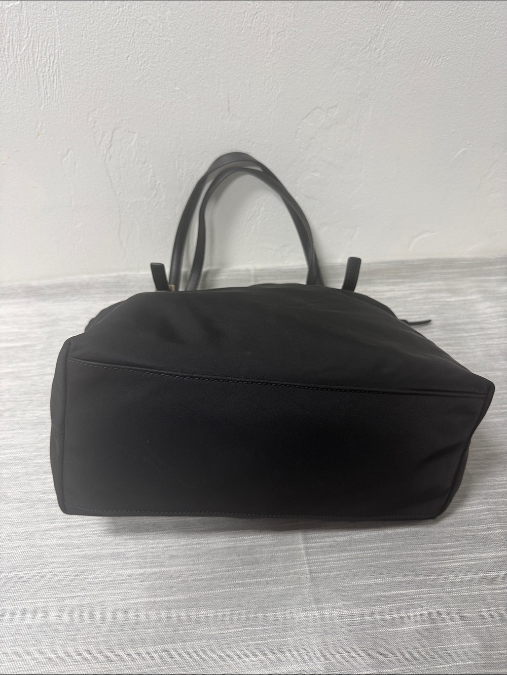 kate spade Black Tote with Gold Hardware - Picture 4 of 6